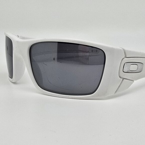 *SOLD* Oakley OO9096-03 Fuel Cell Polished White Frame Black Lens Sunglasses - Picture 1 of 15
